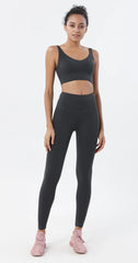 Women's Activewear Set for Fitness Training and Everyday Comfort